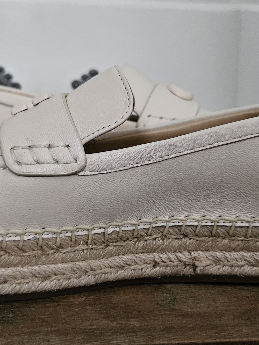 Coach Cream Espadrille Loafers with Signature C. Size: 6.5 - Picture 16 of 16